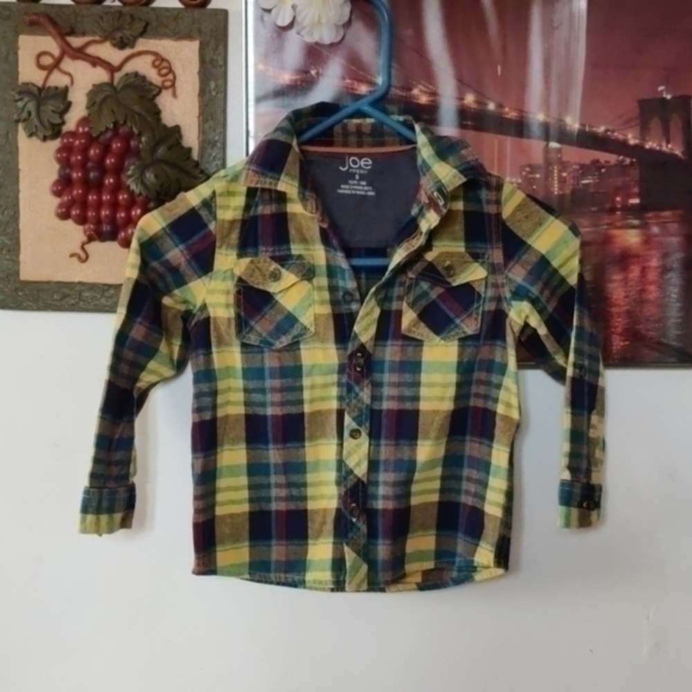 Joe Fresh button down plaid shirt